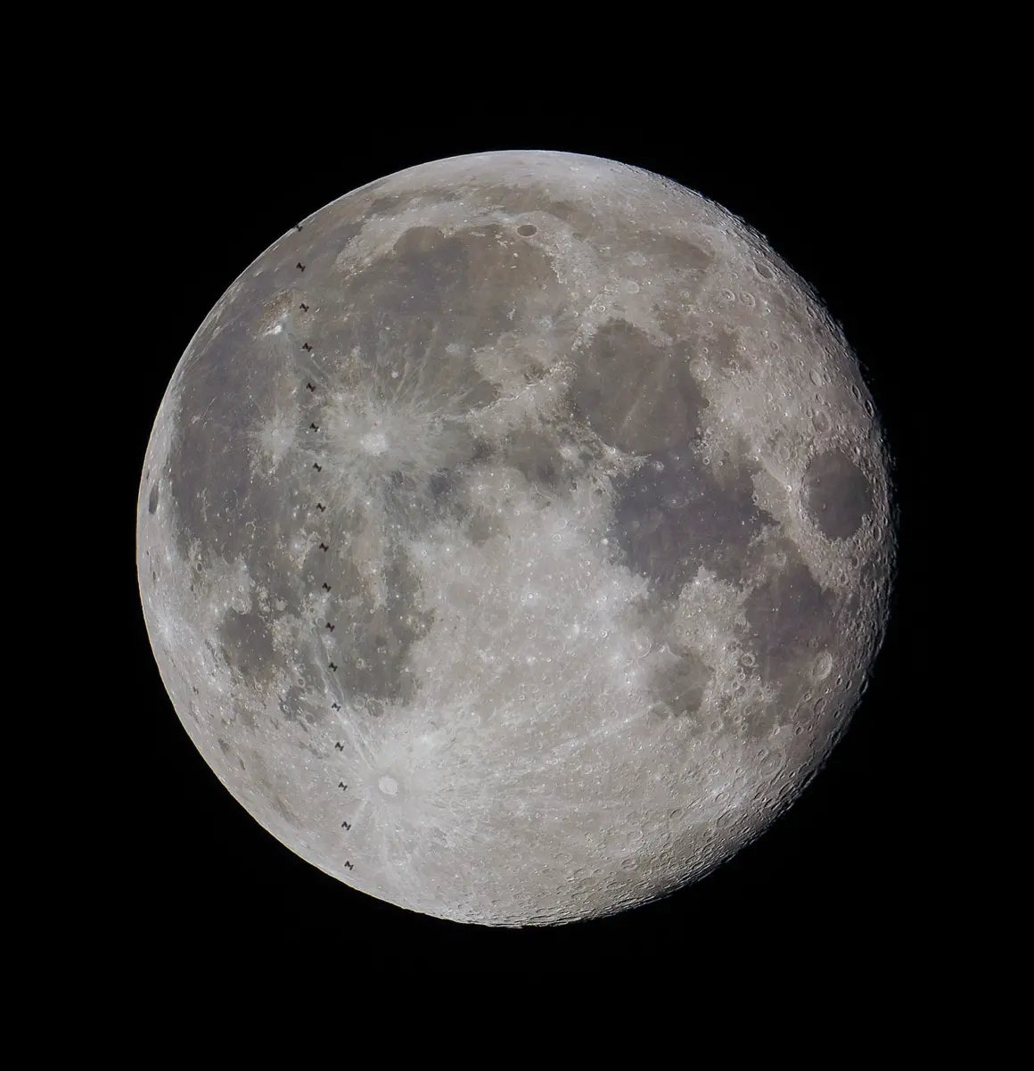 Ulusal Astrofotografi Yarışmasında Gök Görüntüleri Parlıyor 5 Shortlsited Shivam Bansal Moon Crossing
