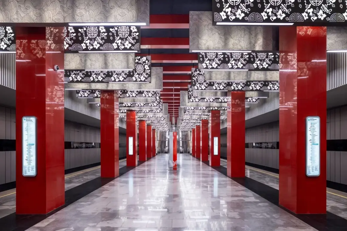 Vadim Sherbakov : Moskova Metro 17 vadim sherbakov new moscow metro VADL0534