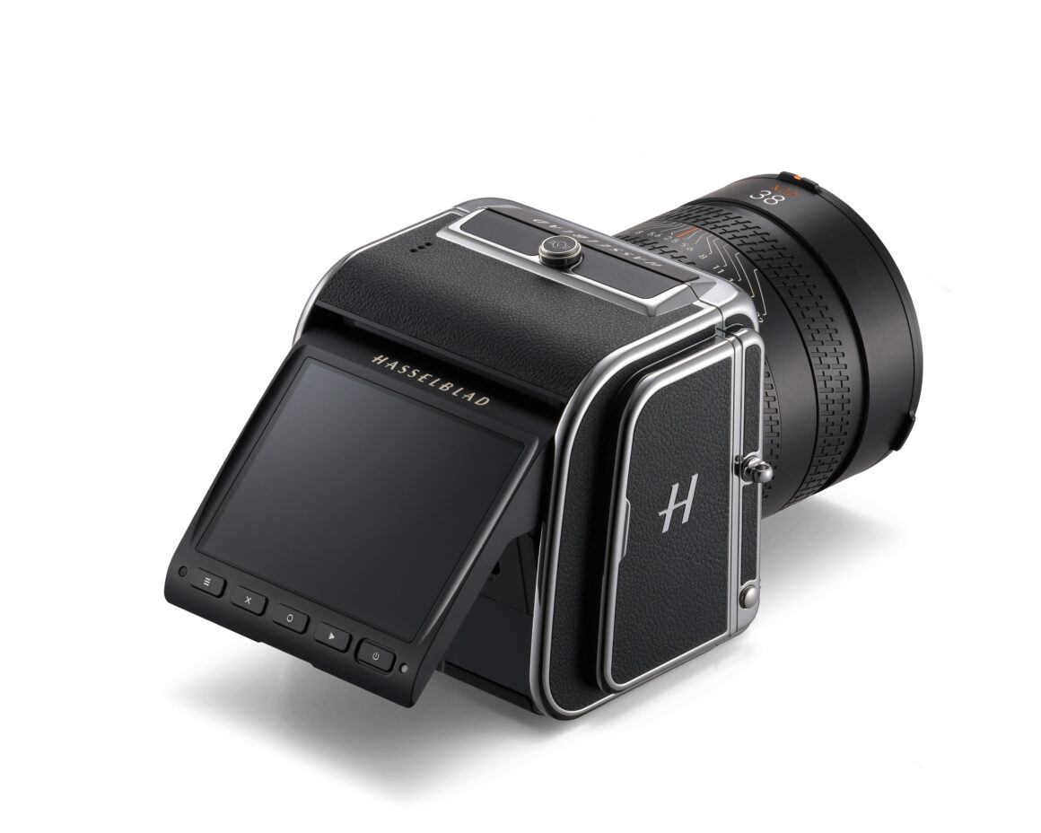 Hasselblad CFV 100C 2 Hasselblad CFV 100C right rear
