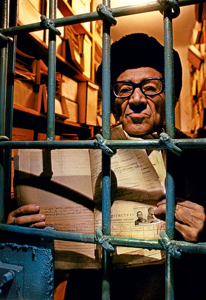 Barry Lewis: Gulag 3 02BLA 10041131 1