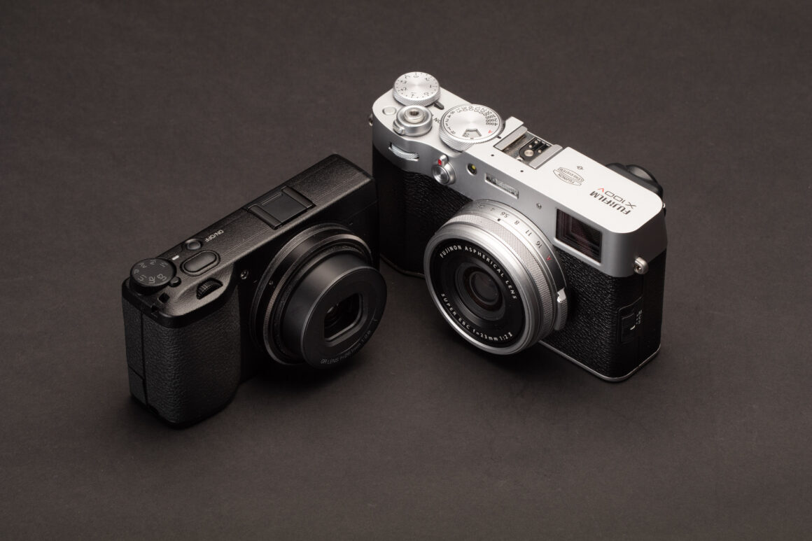 Ricoh GRIIIx vs Fujifilm X100V