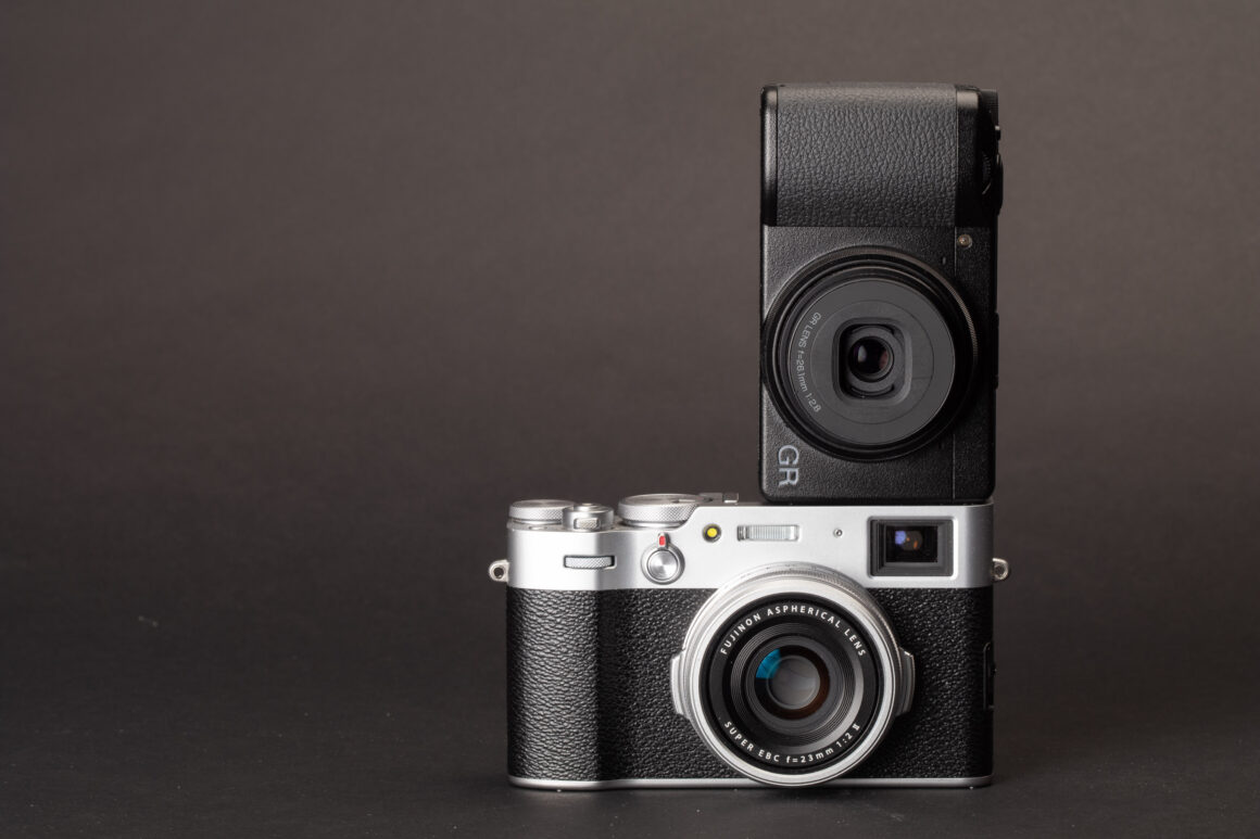 Ricoh GRIIIx vs Fujifilm X100V lead