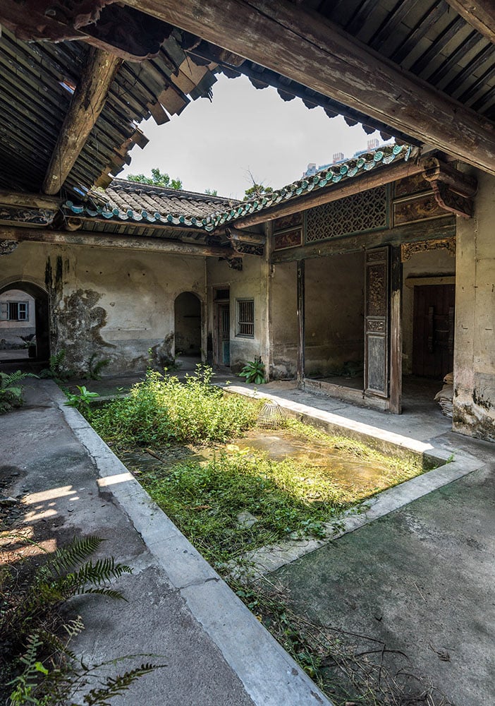Stefan Irvine : Hong Kong'un Terk Edilmiş Köyleri 8 Stefan Irvine Pun Uk 1 Hong Kong 2021 Courtesy of Blue Lotus Gallery