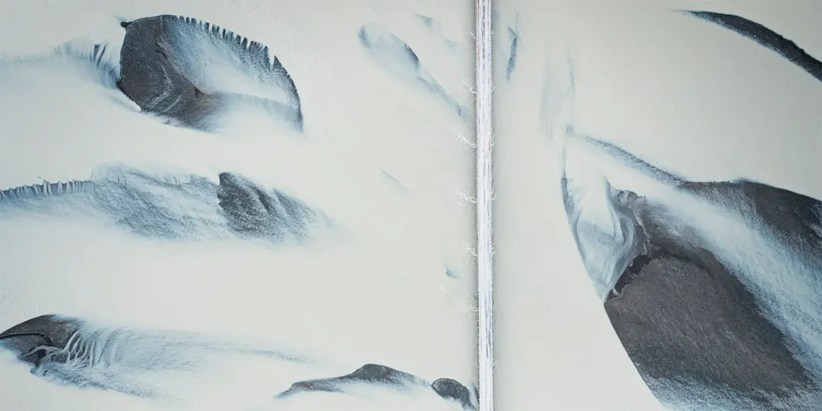 SkyPixel 9. Fotoğraf ve Video Yarışmasının Kazananlarını 5 Annual Top 10 Photo Bird s eye view on Iceland by Pawel Zygmunt
