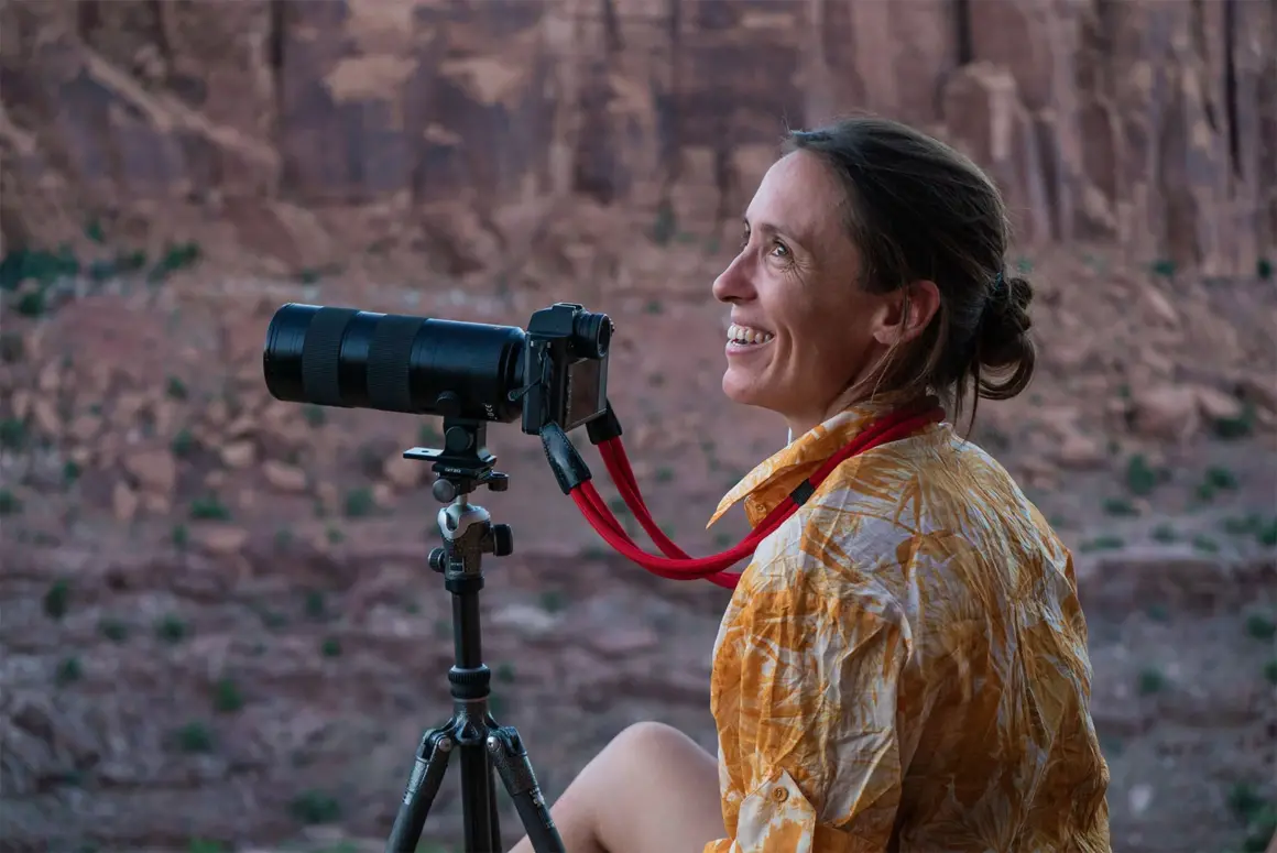 'Photographer' Dizisi İncelemesi 9 KrystleWrightHeartExplosions 103 Photographer 281
