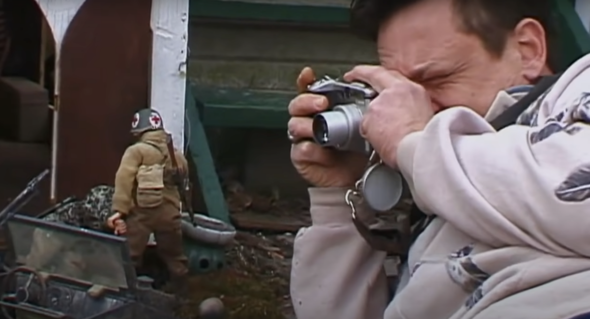 Oscar'ları atlayın, fotoğraf merkezli belgeselleri izleyin 1 Marwencol