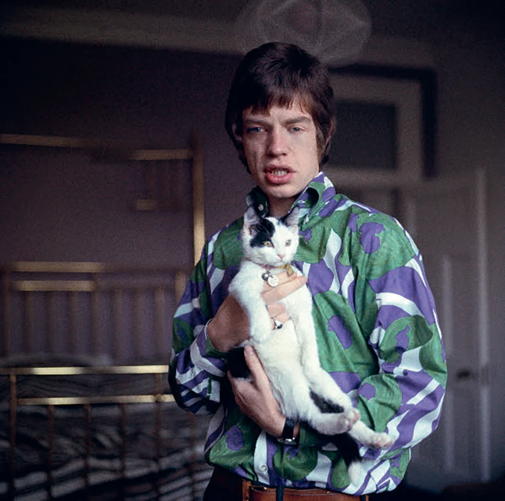 Gered Mankowitz: The Rolling Stones'un Kayıp Görüntüleri 8 Mick Pussy new scan Aug 2023 cropped retouched