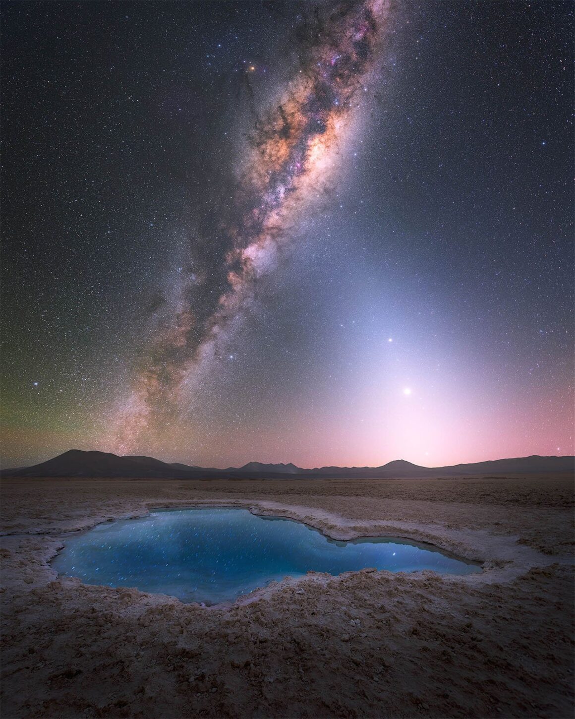 Yılın Samanyolu Fotoğrafçısı 2024'den 15 Güzel Fotoğraf 4 BLUE LAGOON – YURI BELETSKY