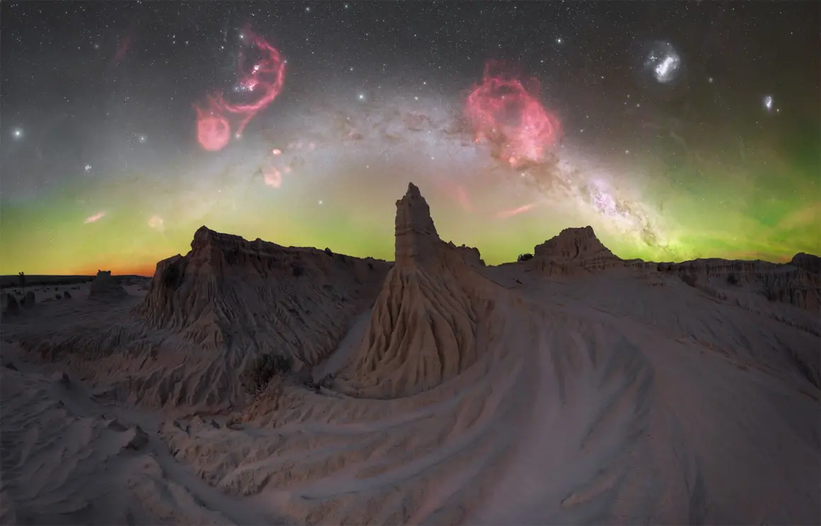 Yılın Samanyolu Fotoğrafçısı 2024'den 15 Güzel Fotoğraf 10 MUNGO DREAMTIME – JOHN RUTTER