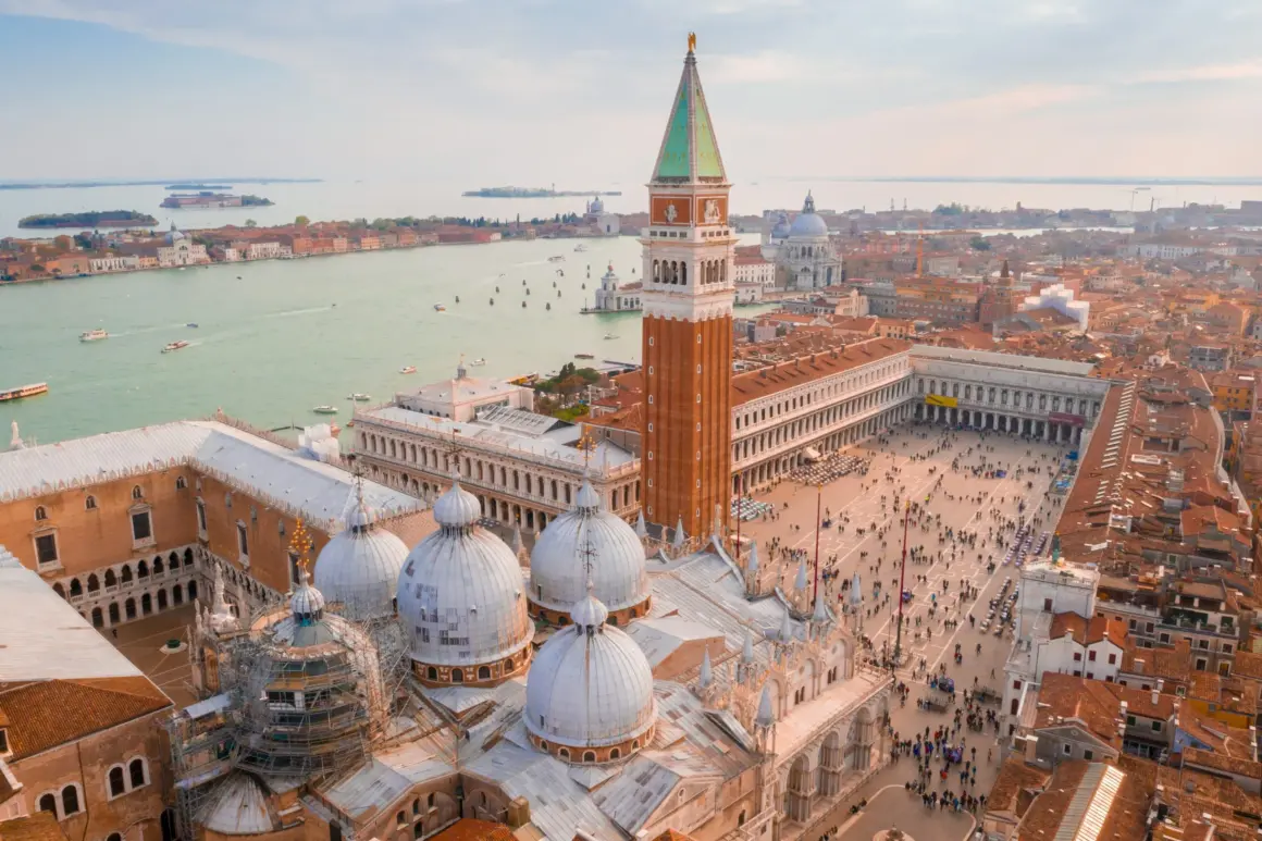 2024'te Ziyaret Edilmesi Gereken En İyi 10 Fotoğrafçılık Lokasyonu 28 San Marco