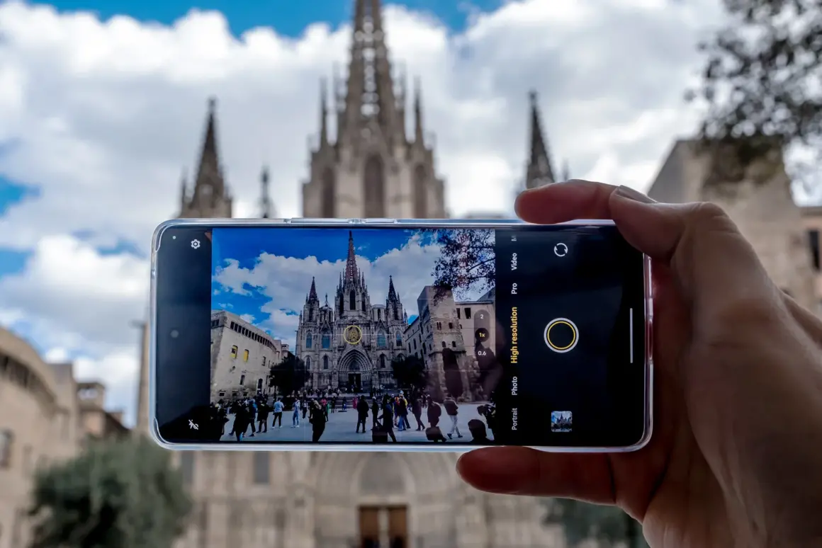 Vivo V30 Pro İncelemesi 4 Vivo V30 Pro take photo landscape