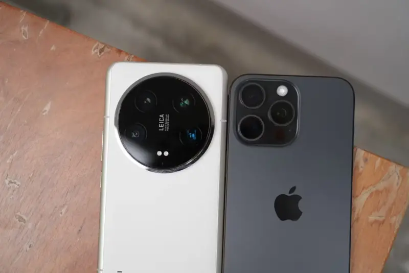 iPhone 15 Pro Max vs Xiaomi 14 Ultra