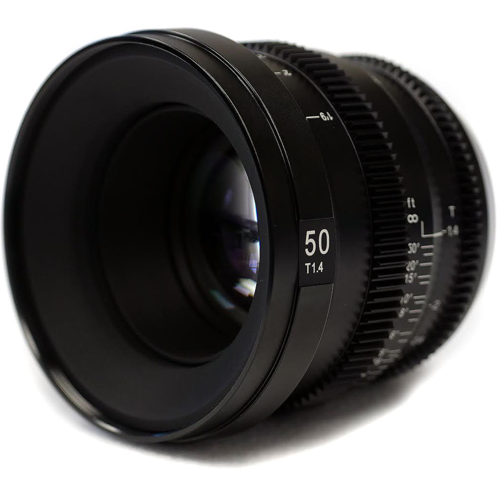 2024 Yılında Micro Four Thirds Kameralar için En İyi Lensler 16 slr magic 50mm