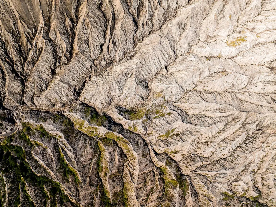 Daniel Haussmann : Wonderful Indonesia 2 DJI 20240510053114 0265 D