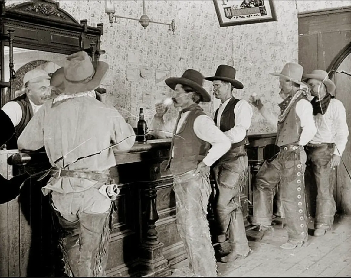 Vahşi Batı'nın Salon Barlarında Hayat 22 Old Saloons Of The West27