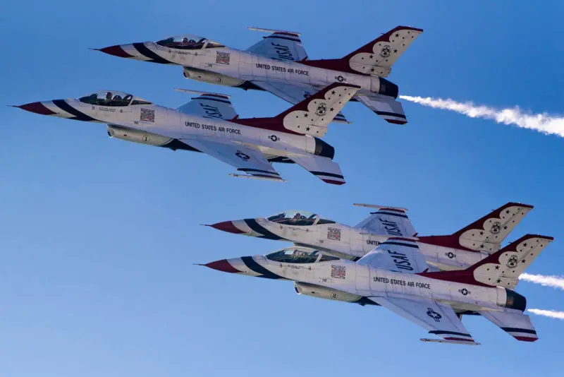 fighter planes in formation