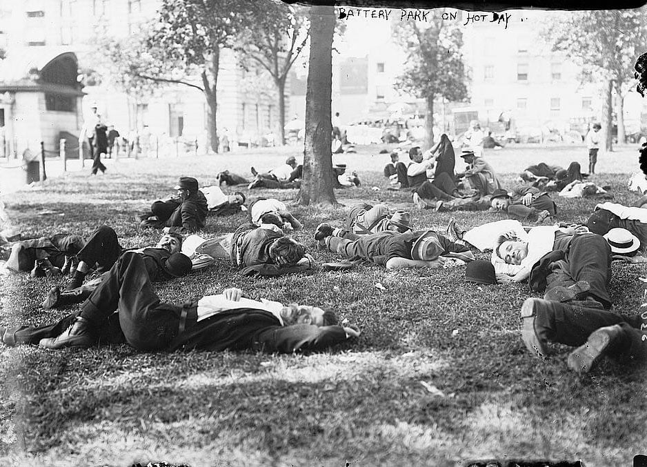 1911'den Fotoğraflar New York'un Ölümcül Sıcak Hava Dalgasıyla Mücadelesini Gösteriyor 19 1911den Fotograflar New Yorkun Olumcul Sicak Hava Dalgasiyla Mucadelesini Gosteriyor 017