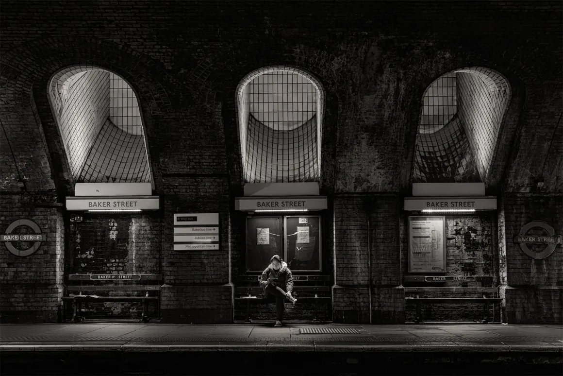 Black and White Photo Awards 2024 5 Baker Street Station 3 by Zhenhuan Zhou Street Category Winner in the Black and White Photo Awards 2024