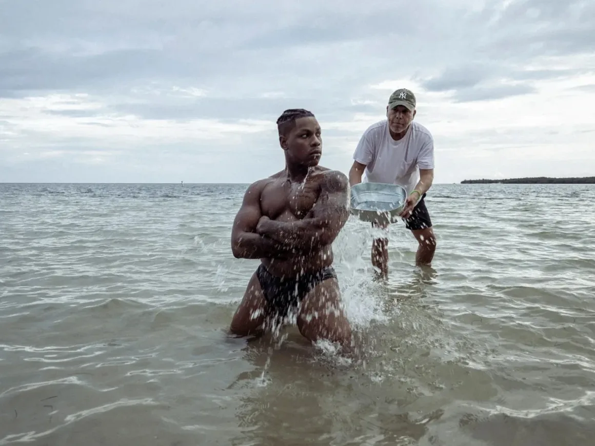 2025 Pirelli Takvimi Çıplaklığı Geri Getirecek 8 John Boyega 02