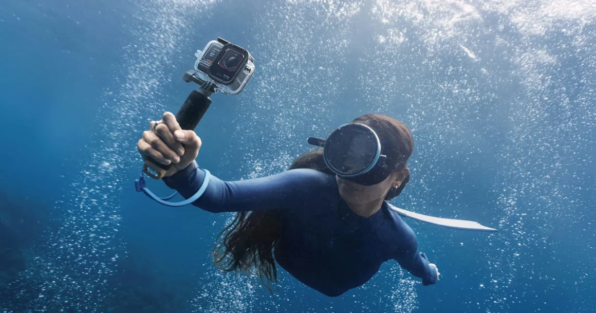 Insta360 Ace Pro 2 8 Insta360 Ace Pro 2 Dive Case
