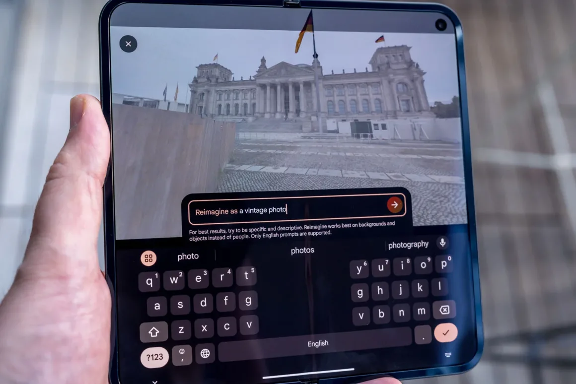 Google Pixel 9 Pro Fold İncelemesi 15 Pixel 9 Pro Fold Reimagine AI feature