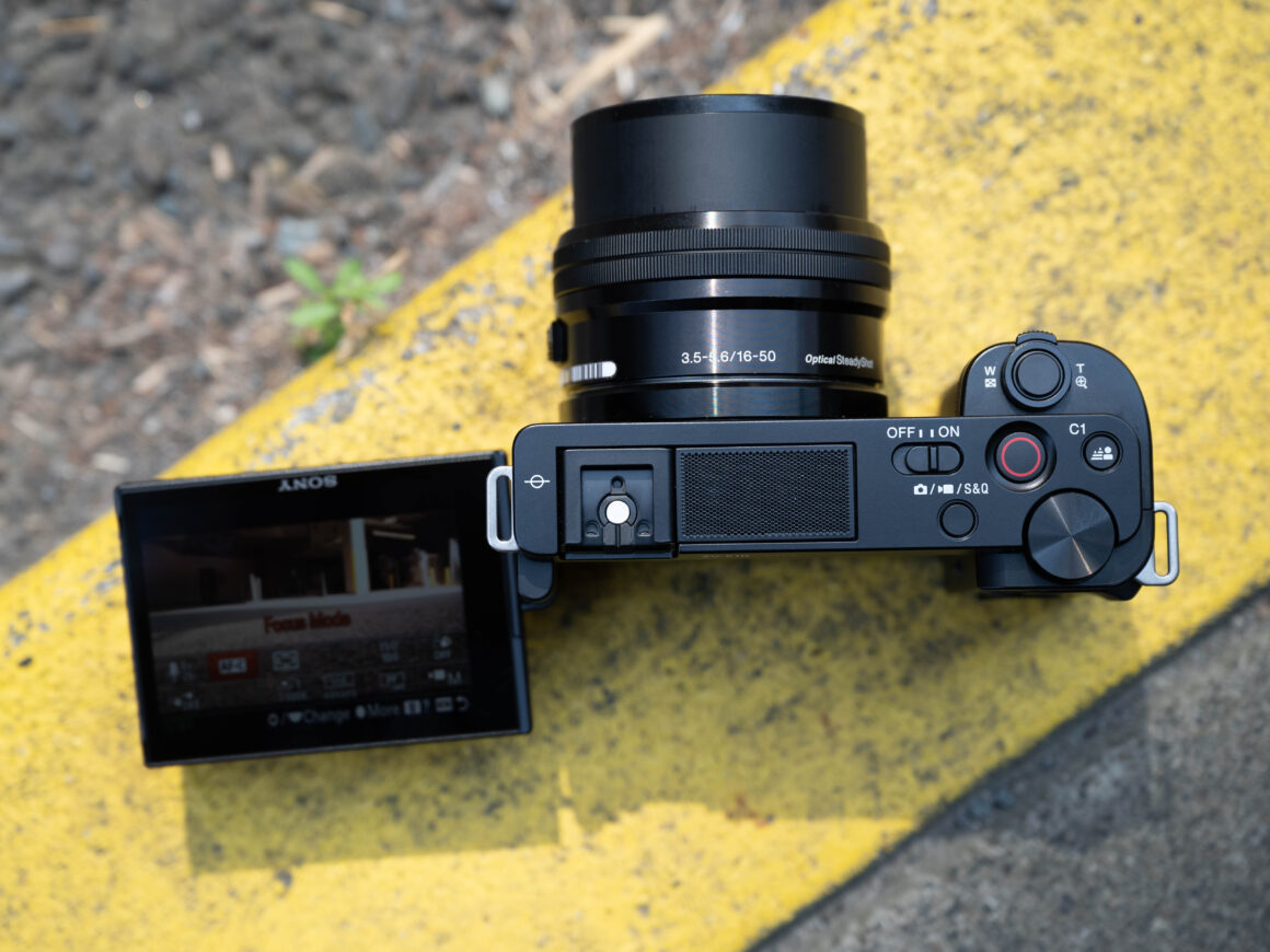 Sony ZV-E10 vs Nikon Z30 7 Sony ZV E10 001