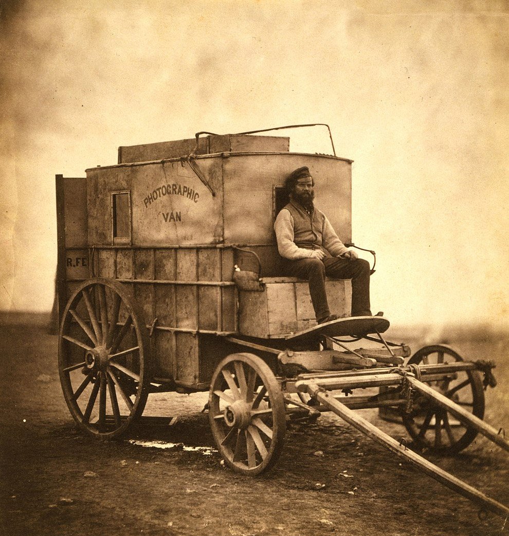 Roger Fenton'ın Hikayesi 7 1026px Roger Fentons waggon