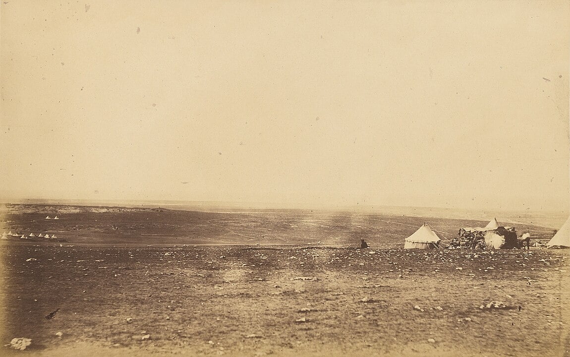 Roger Fenton'ın Hikayesi 12 1150px Plateau of Sebastopol VIII. by Roger Fenton Getty 106RCZ