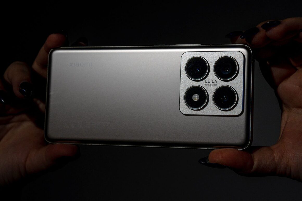 Xiaomi 14T Pro İncelemesi 3 Xiaomi 14T Pro back