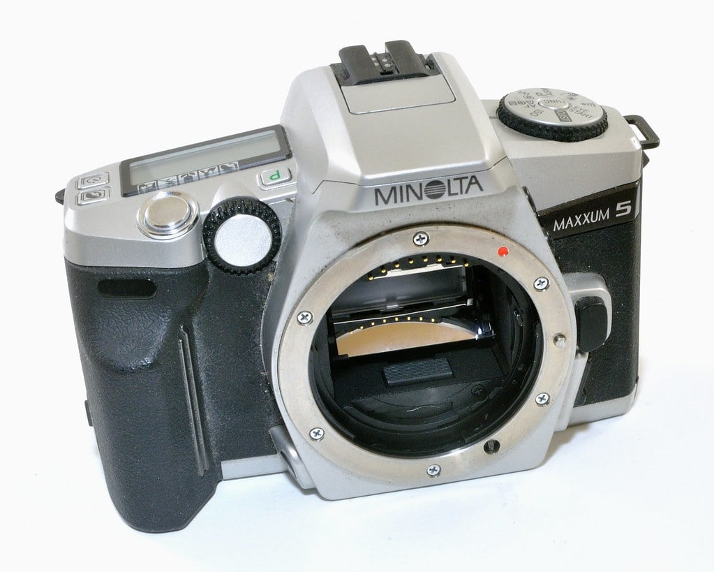 2024 Yılının En İyi Uygun Fiyatlı 35 mm Film Kameraları 11 minolta maxxum 5