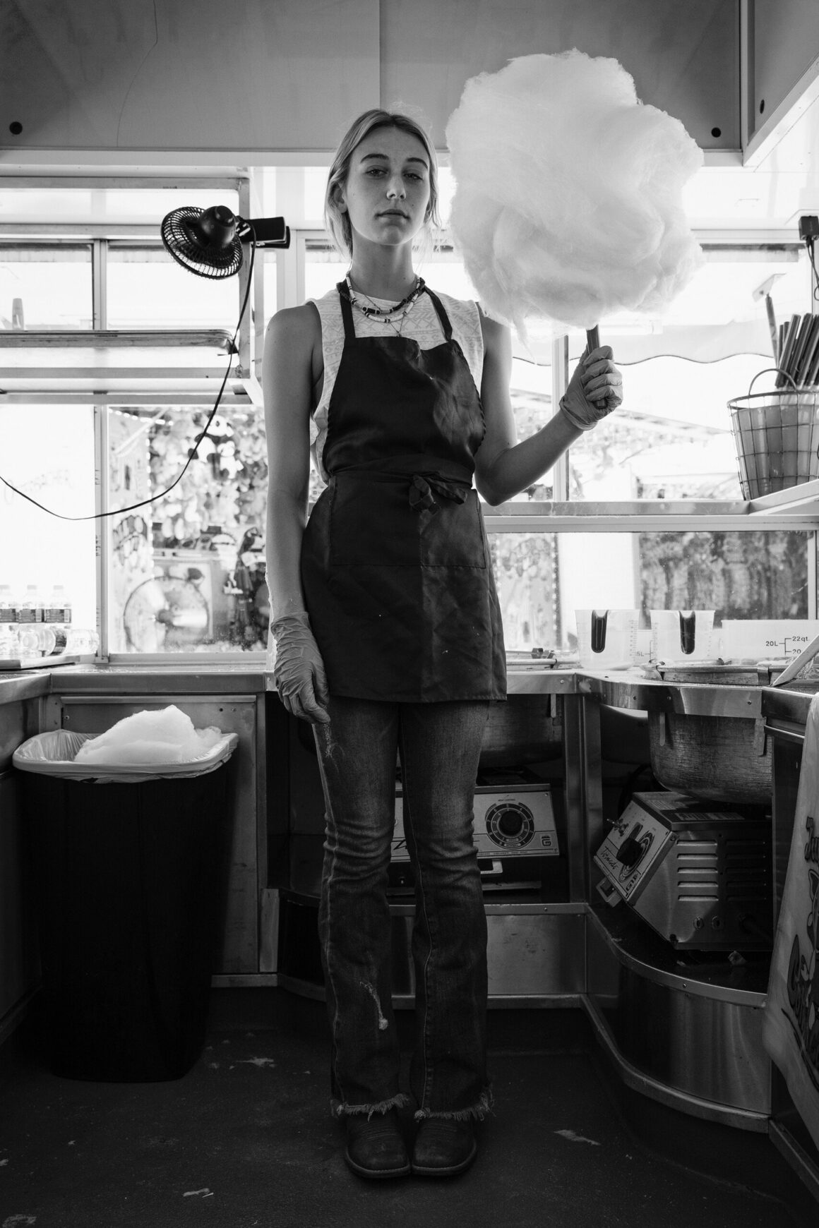 Richard Sharum : Spina Americana 11 Cotton Candy Vendor. Lake Andes South Dakota