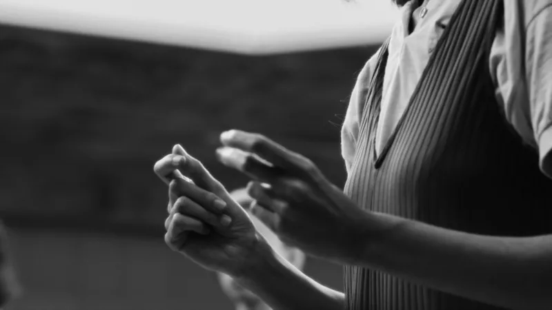 1 Angelica Mesiti Gelecek Zamanin Suregelen Hikayesi