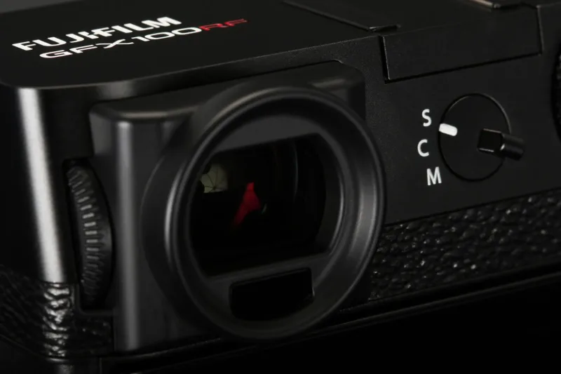 Fujifilm GFX100RF 015