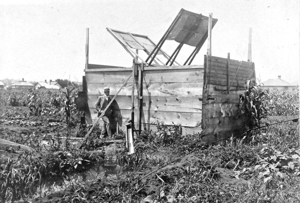 Ev Yapımı Yel Değirmenlerinin Garip Fotoğrafları 13 Nebraska Windmills01 1