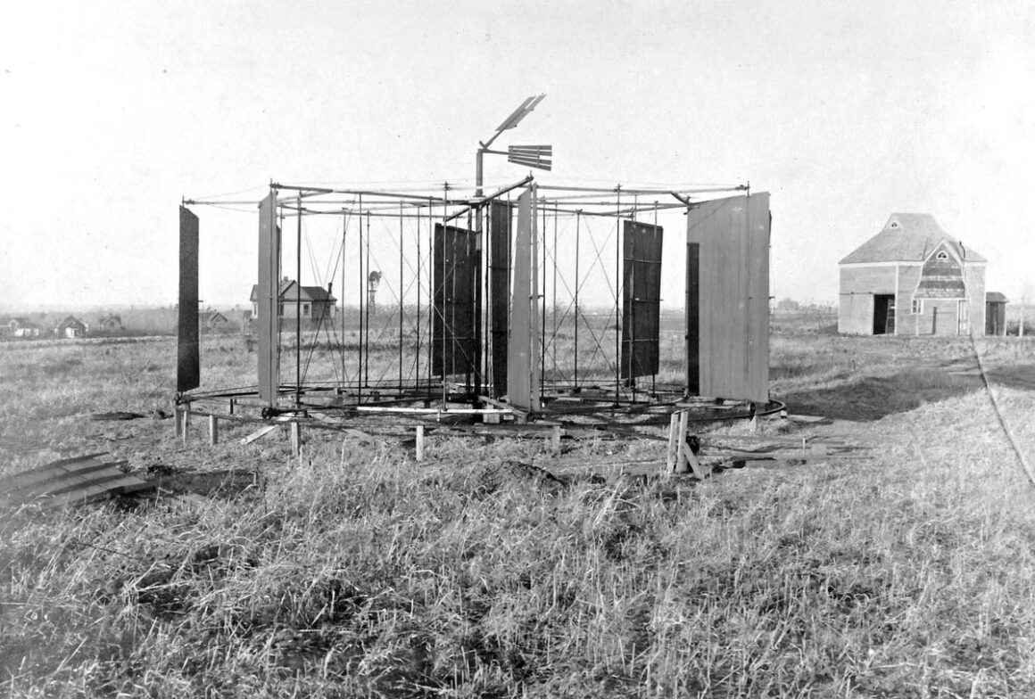 Ev Yapımı Yel Değirmenlerinin Garip Fotoğrafları 10 Nebraska Windmills03 1