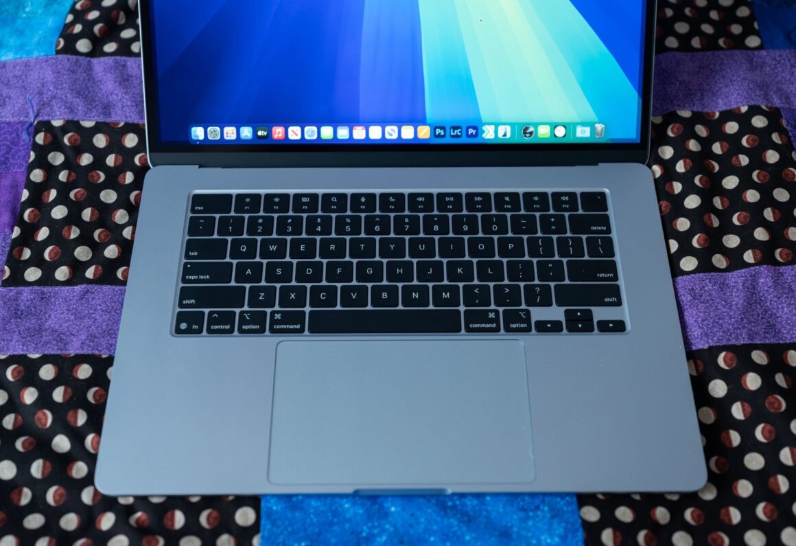 Apple MacBook Air M4 İncelemesi 1 Apple MacBook Air M4 İncelemesi