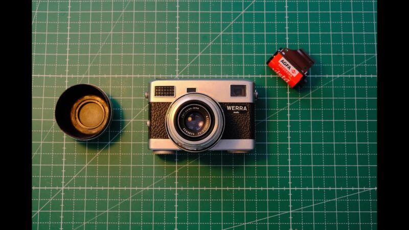 how to load 35mm film in a carl