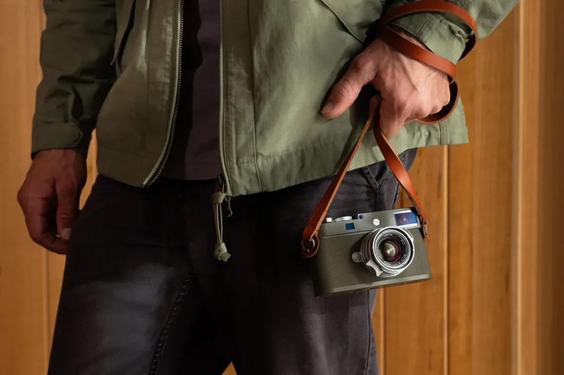 Leica’nın Olive-Green M11-P Safari'si Hazır 7 20235 M11 P safari Ambient 12 HiRes