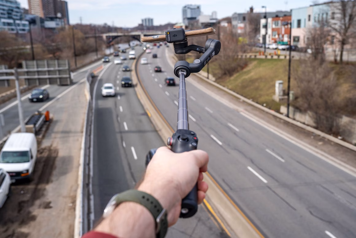 DJI Osmo Mobile 7P İncelemesi 3 DJI Osmo Mobile 7P extension rod 1