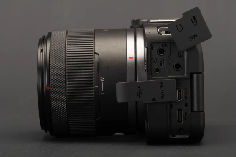 EOS R50V Ports 1