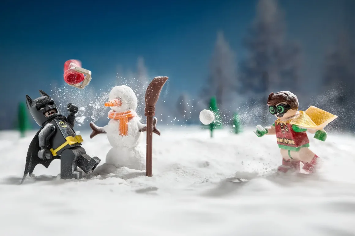 Alex Gusev, Minyatürleri Sinematik Dünyalara Dönüştürüyor 3 Batmen Robin Snowman 2160