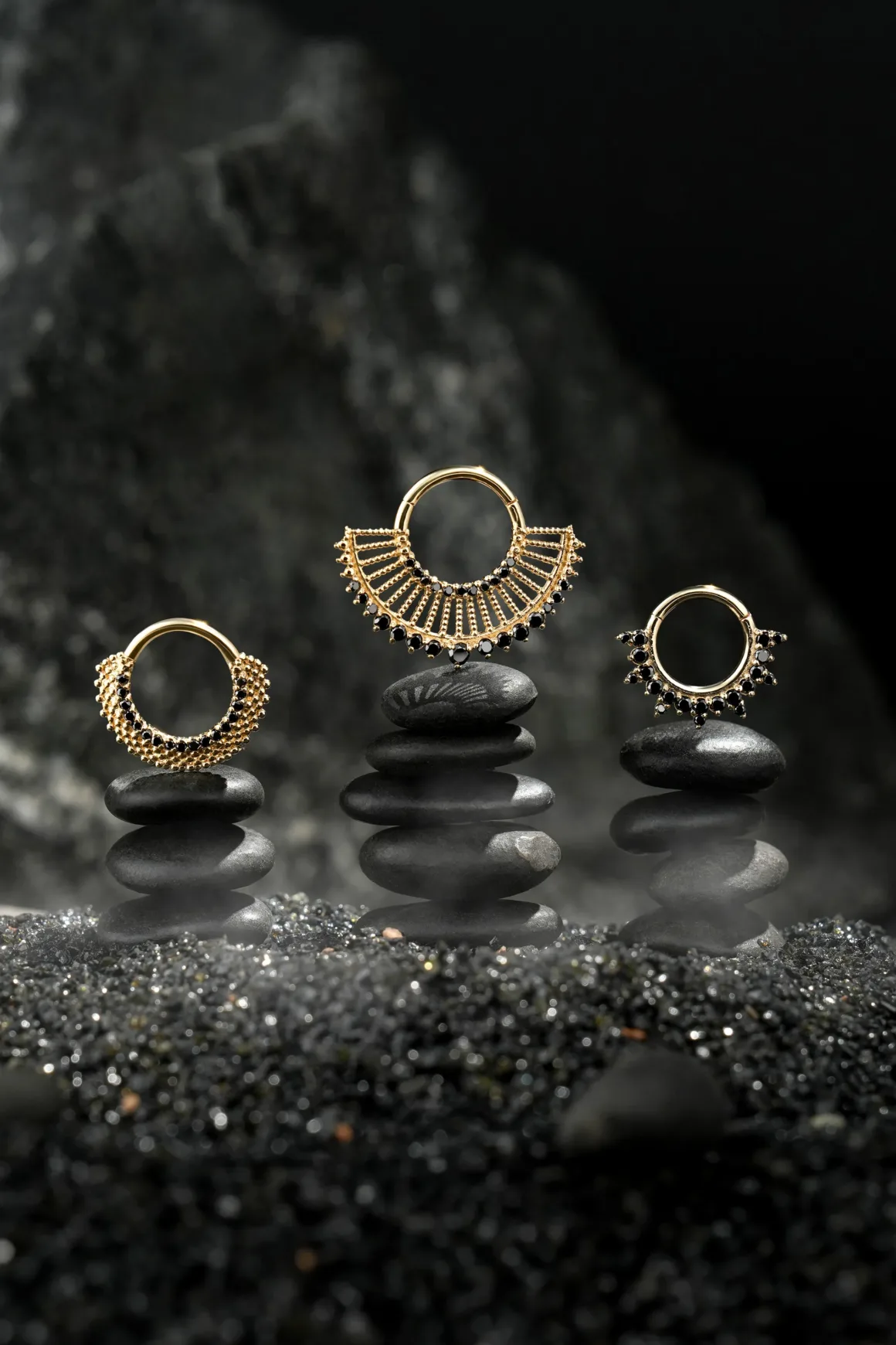 Alex Gusev, Minyatürleri Sinematik Dünyalara Dönüştürüyor 13 Black Diamonds