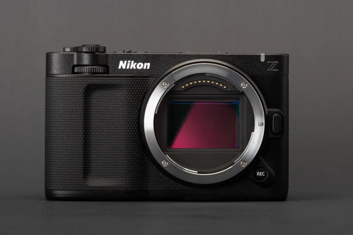Nikon ZR incelemesi 001