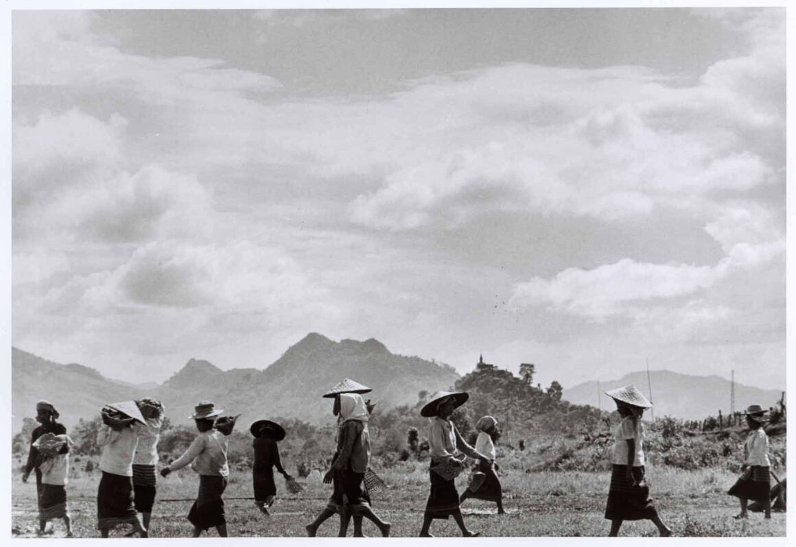 Robert Capa: “Gerçek En İyi Fotoğraftır” — Ara Güler Müzesi’nde bir ustanın izinde 3 Robert Capa Gercek En Iyi Fotograftir 002