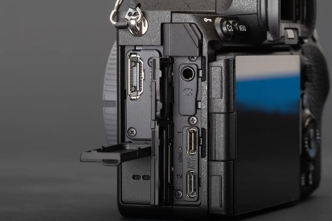 Sony a7 V incelemesi E mount kullanicilari icin her isi yapan guclu bir govde 006