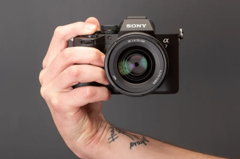Sony a7 V incelemesi E mount kullanicilari icin her isi yapan guclu bir govde 015