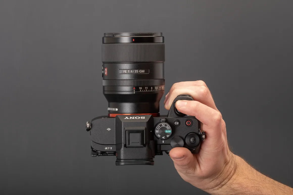 Sony a7 V incelemesi E mount kullanicilari icin her isi yapan guclu bir govde 016