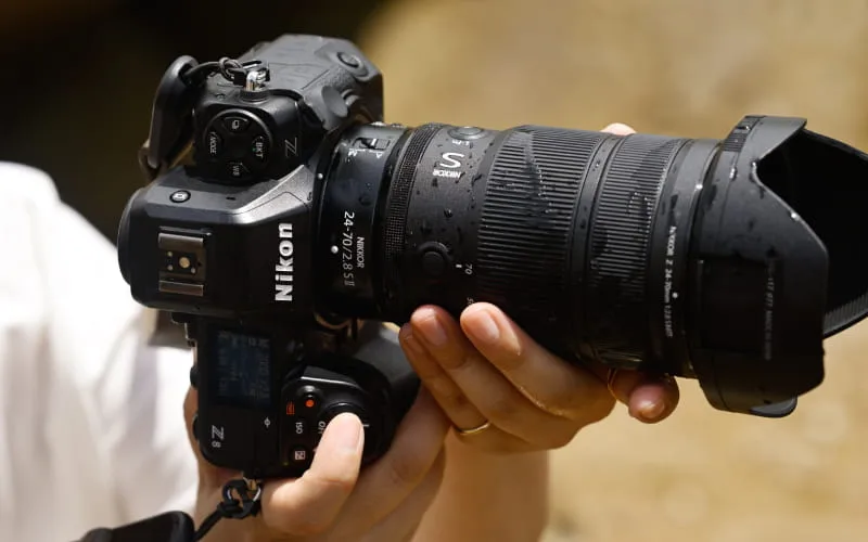 2025 yeni lensler olarak neleri gördük? 2 nikon z8 with 24 70 f2p8 wet