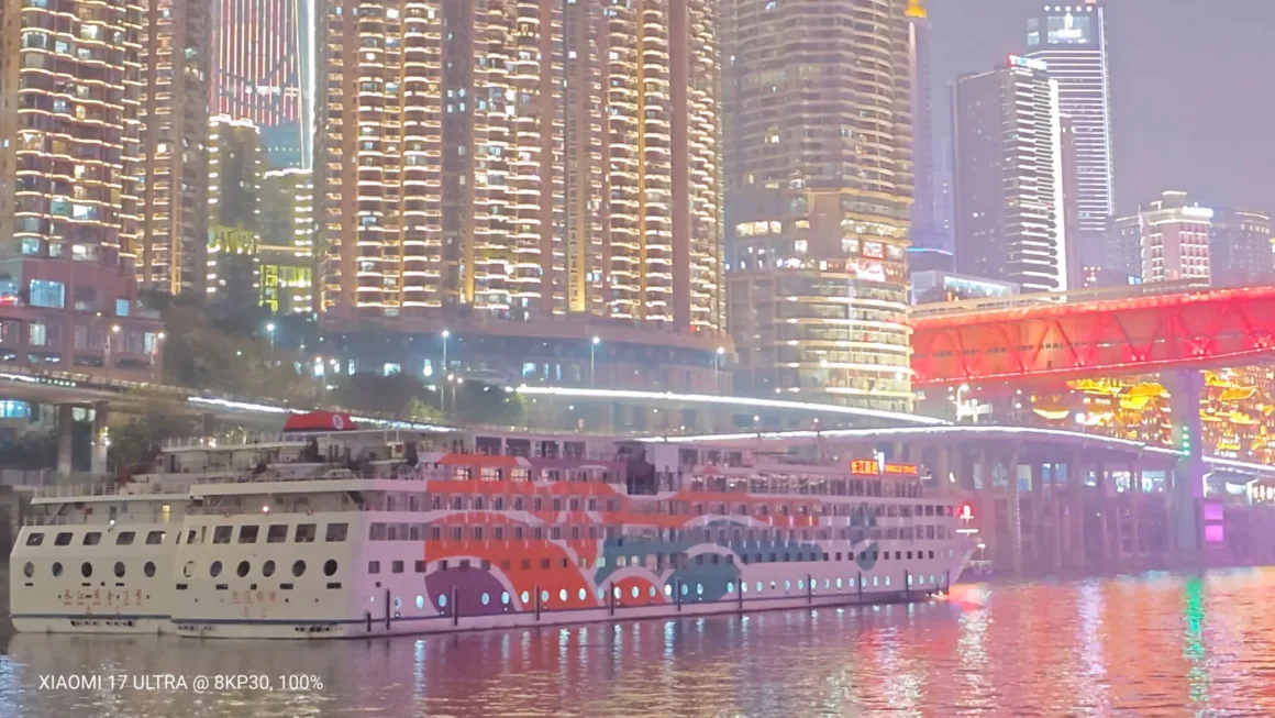 Xiaomi 17 Ultra İncelemesi: Kamera Olarak Başlayan, Telefon Olarak Devam Eden Bir Cihaz 61 8k example 2048x1152 2