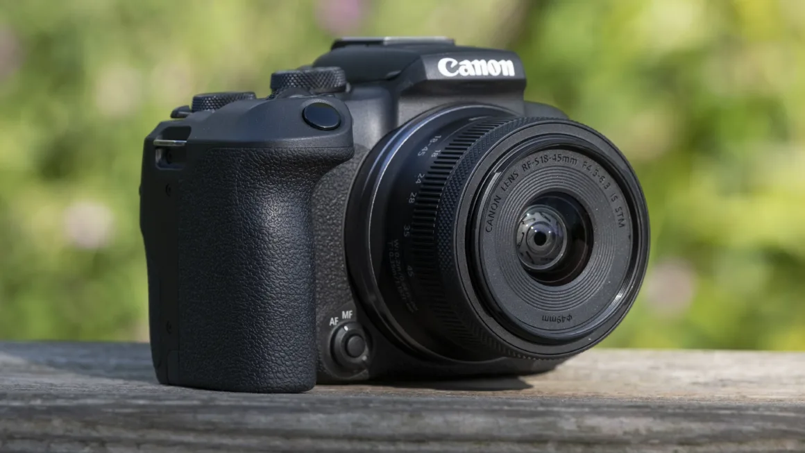 Canon EOS R10 005